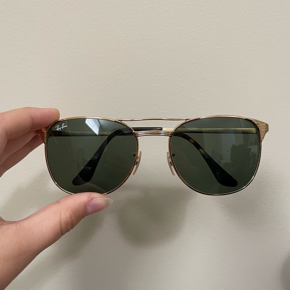 RAYBAN aviator sunglass